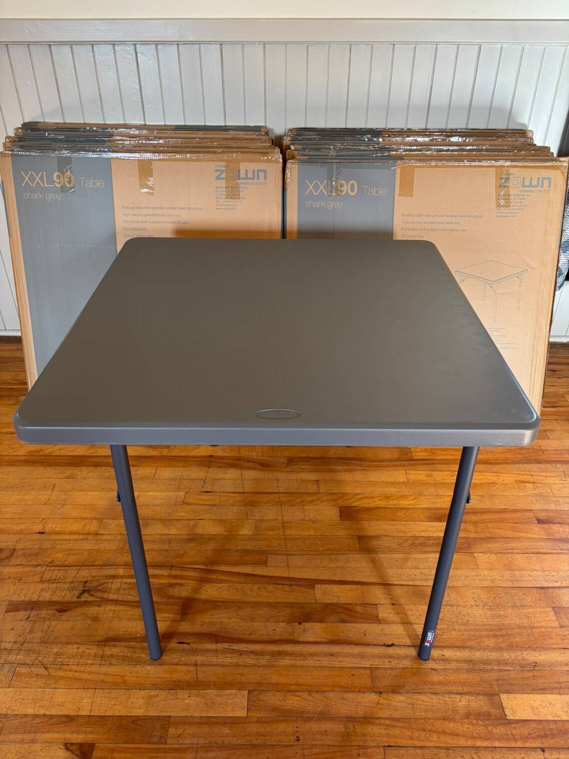 Small lightweight table
